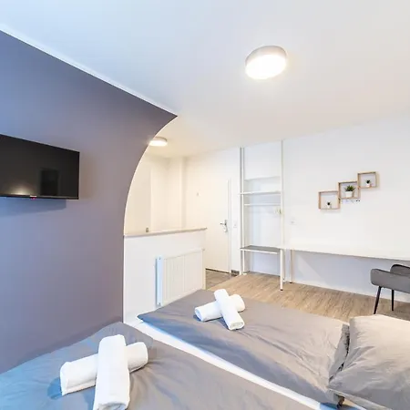 Renoviert Und Modern *