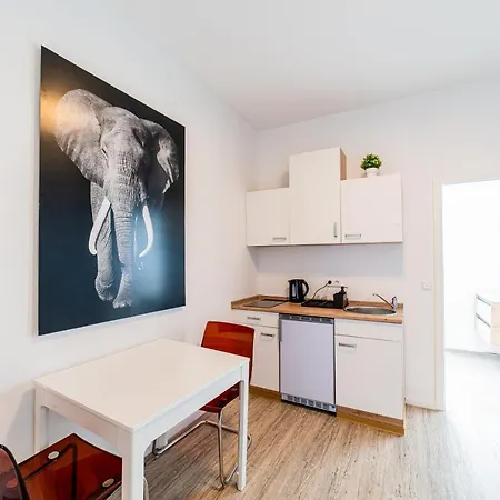 Apartment Renoviert Und Modern Nuremberg